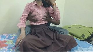 Cewek Kuliahan India Digebukin Pacar Di Kamar, Ngewe Hot Abis