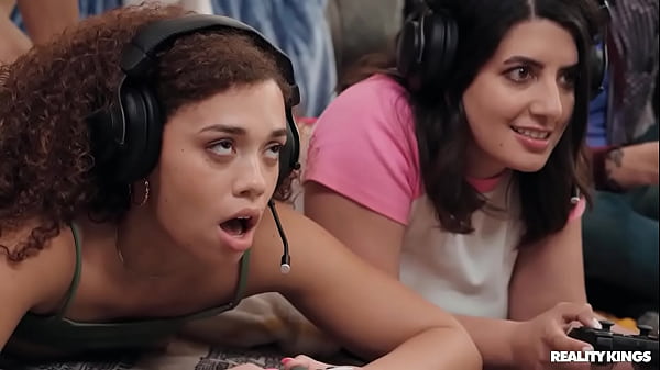 Mode Co-op Ngewe Buat Cewek Gamer / Raja Realita