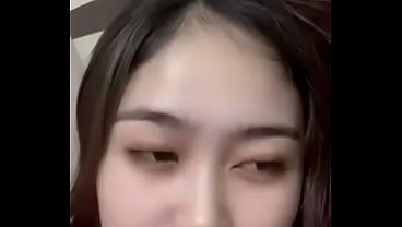 Cewek Indonesia Lagi Live, Goyangannya Bikin Tegang, Siap-siap Crot!