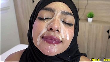 Muslimah Berhijab Abg Digebukin Keras Sampe Crot Berceceran