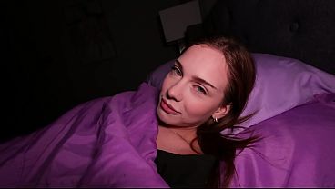 Tidur Satu Ranjang Sama Adik Tiri Mungilku – Venus Vixen, Mulus Banget