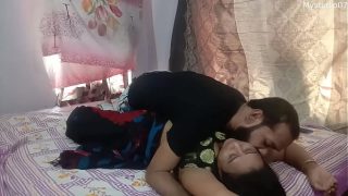 Video Bokep Kakak Adik Tiri India Paling Hot, Suara Jelas, Musik Bikin Nafsu Naik