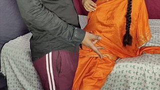 Dever Ne Desi Bhabhi Ki Gari Chut Ki Pyas Bujhai, Jor Se Choda Aur Ras Nikal Diya.