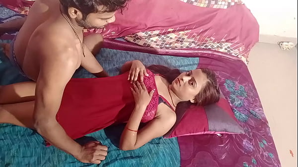 Ibu Rumah Tangga India Seksi Montok Digarap Suami Sendiri, Suara Desah Bikin Basah, Audio Hindi Penuh Nafsu.