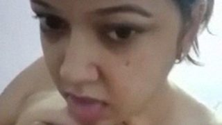 Cewek India Mulus Minta Digetok, Bugil Total Di Depan Mata