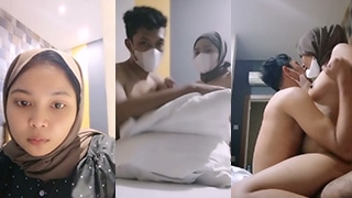 Jilbab Basah Kuyup Digebrak Pacar Di Kamar