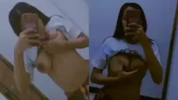 Nih Bocil Baru Kirimin Foto Tititnya, Bikin Pengen Ngeliat Lebih.
