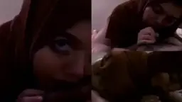 Sepongan Hijab Cokelat Manis, Bibirnya Bikin Ngiler Pengin Kecup.