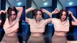 Sugarbaby Host Cantik Mango, Siap Digoyang Habis-habisan.