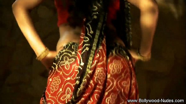 Tarian Si Coklat India Yang Menggoda, Gerakan Tubuh Bikin Mules