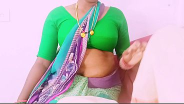 Membantu Majikan Ngentot, Pembantu India Seksi Siap Digoyang.