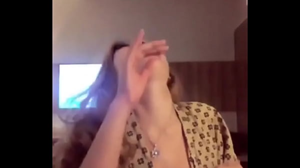 Cewek Cantik Indo Bikin Kontol Tegang, Pengen Ngewe Sampe Crot.