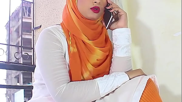 Salma Cewek Muslim Hot Ngentot Temen, Suara Hindi Mesum Bikin Makin Liar