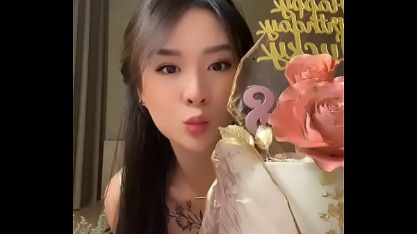 Tiktok Tembus Nipis Cewek China, Keliatan Puting Saking Sexy Banget