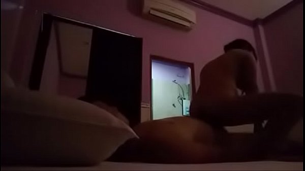 Ngọc Dâm Nữ 19 Tuổi Của Kynu Bình Thạnh, Thân Hình Nóng Bỏng Như Muốn Thiêu đốt Mọi ánh Nhìn.