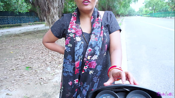 Bhabhi India Jalang Di Jalan Digoblok Klien, Ngewe Gaya Anjing Sambil Teriak Hindi.