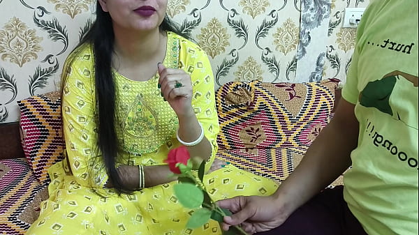 Valentine Spesial India, Si Stepbrother Ngajak Saara Step Sis-nya, Tapi Rencana Bejatnya Ditutupin Pake Bahasa Hindi Biar Keliatan Manis.