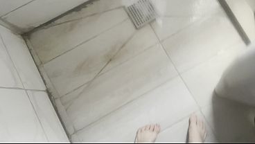 Gue Nemuin Mainan Kontol Di Kamar Ibu Tiri Arab Gue, Terus Gue Kasih Cobain Kontol Asli Biar Dia Tau Bedanya.