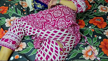 Ibu Tiri Celana Ketatnya Sobek, Lalu Anak Tiri Memekin Ibu Tiri Pake Pantat Bulat.