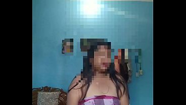 Tonton Video Ibu Tiri Desi India Yang Genit, Mulai Merayu Dengan Gaya Nakal Dan Bikin Panas.