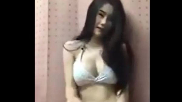 Asiática Goyang Panas Di Live Stream Fb, Bikin Ngiler